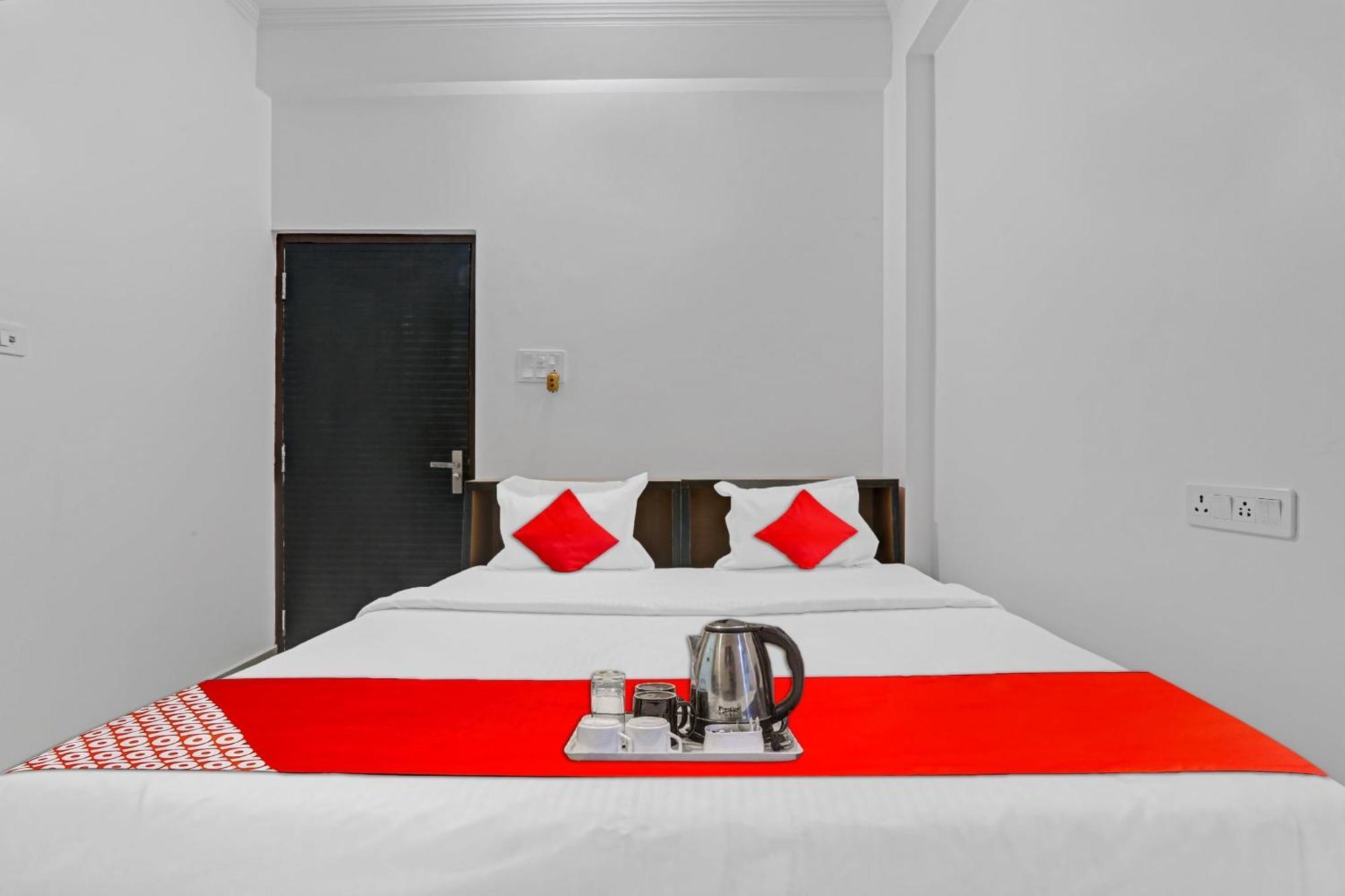 Hotel O Sai Galaxy Hotel & Restaurant Kanpur Extérieur photo