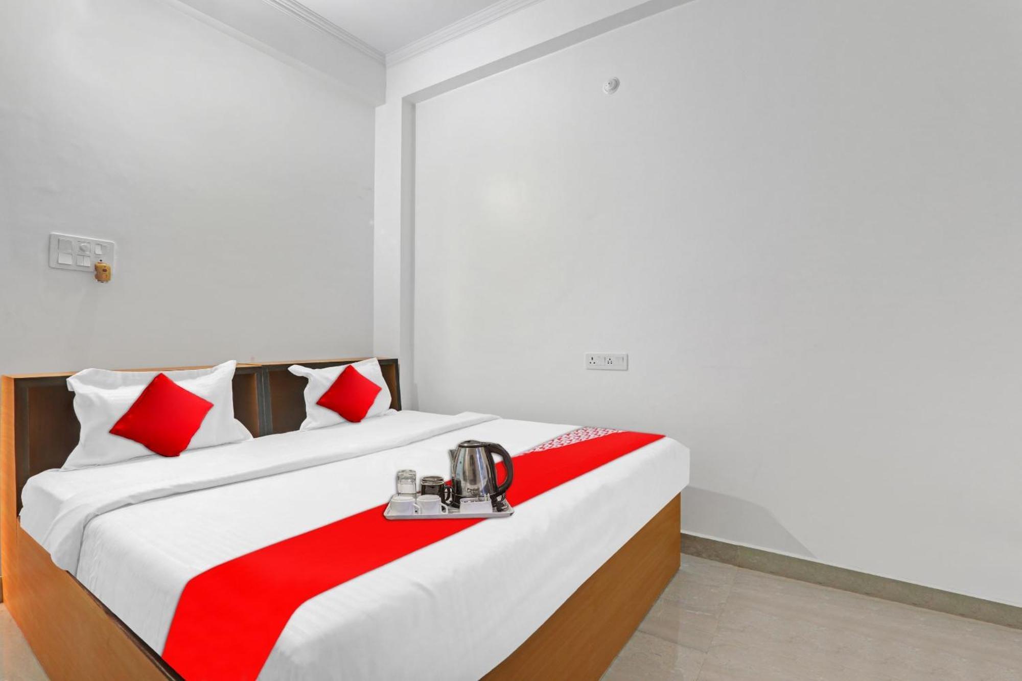 Hotel O Sai Galaxy Hotel & Restaurant Kanpur Extérieur photo