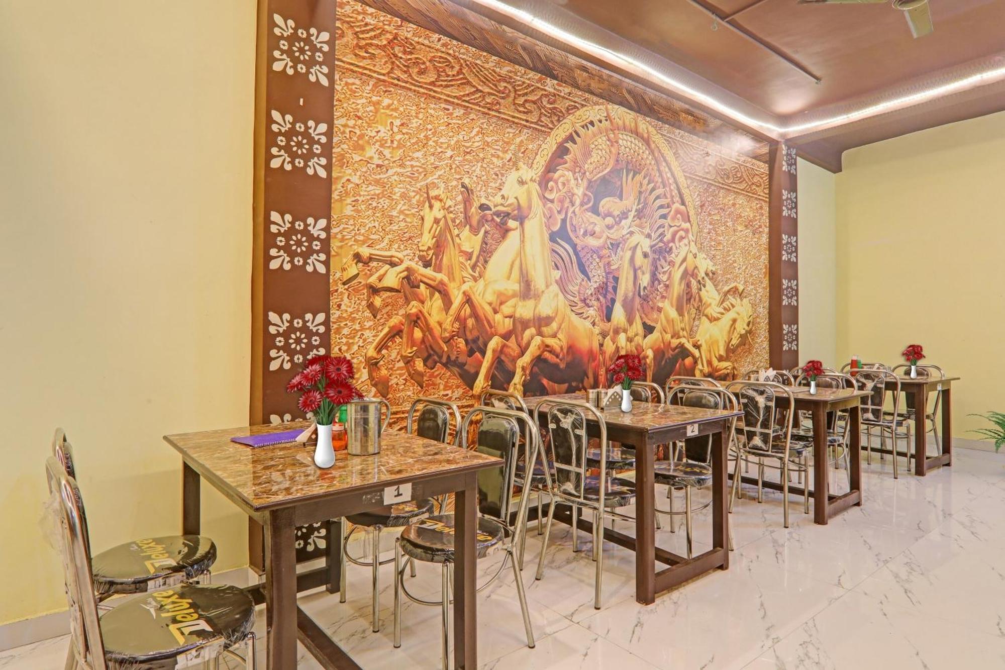 Hotel O Sai Galaxy Hotel & Restaurant Kanpur Extérieur photo